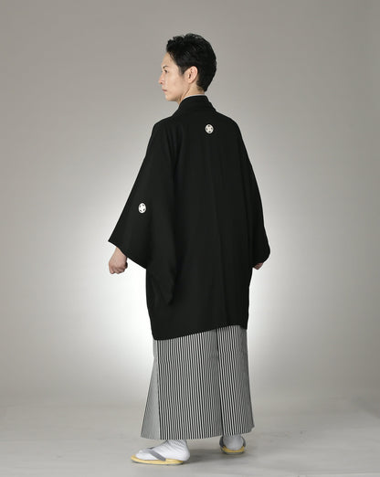 黒紋付羽織袴